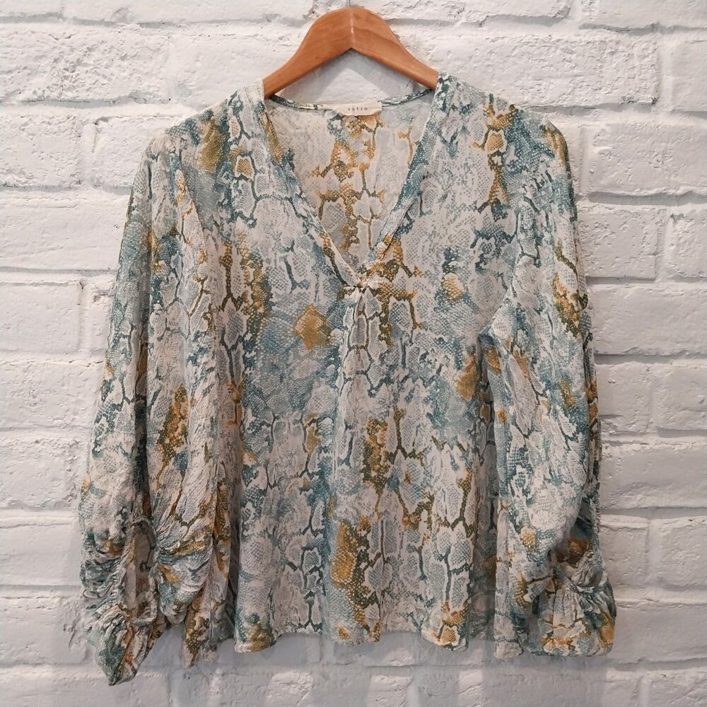 entro Bohemian Tunic Womens S Green Yellow Snake Animal Print Long Sleeve V Neck